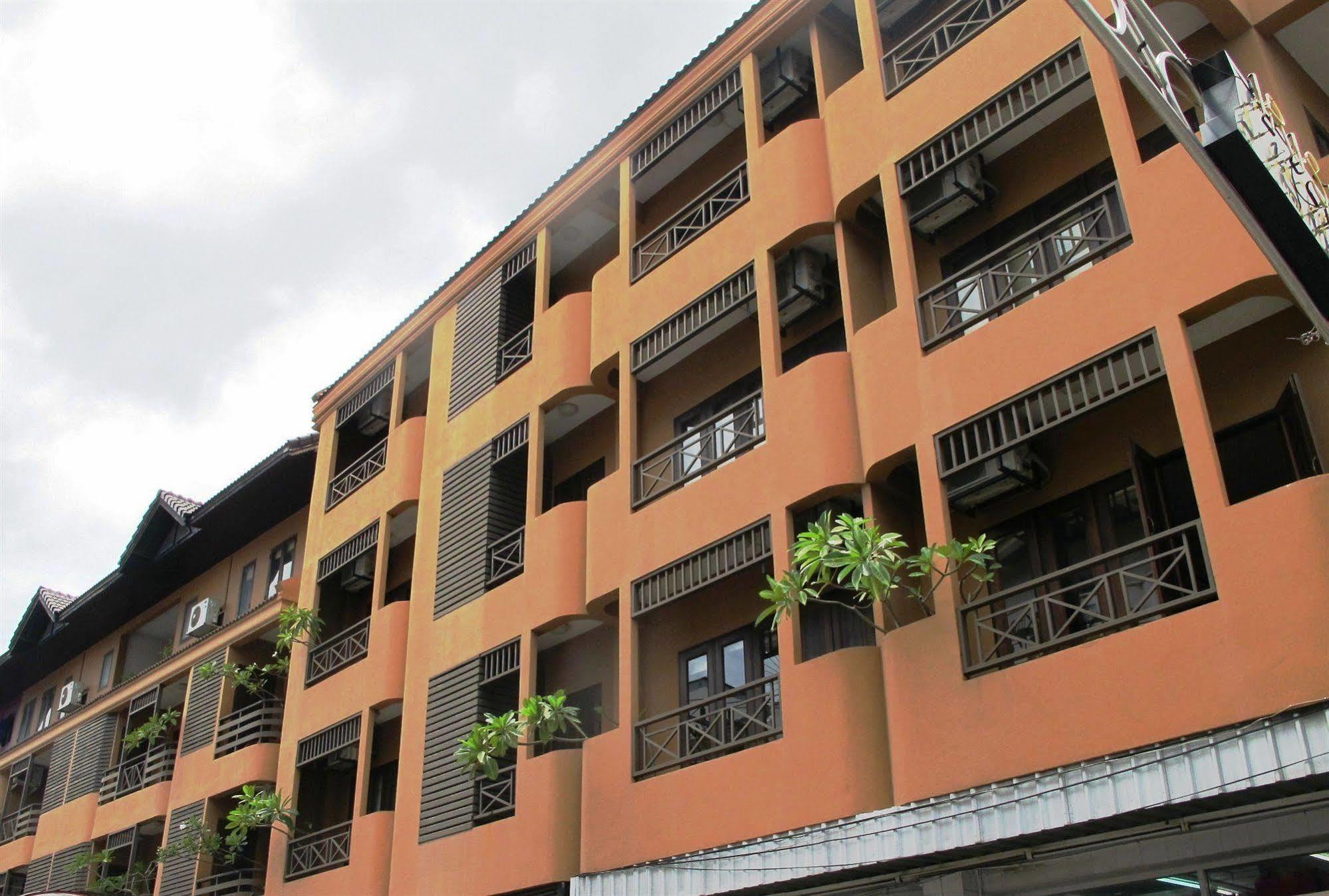 Keerati Homestay Pattaya Exterior foto